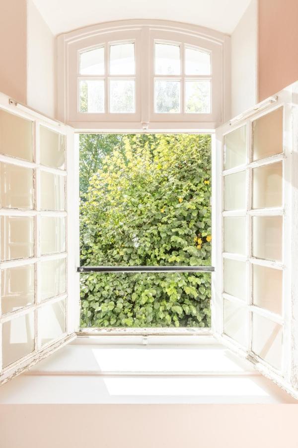 Auberge La Maison Montreau Montreuil  Buitenkant foto