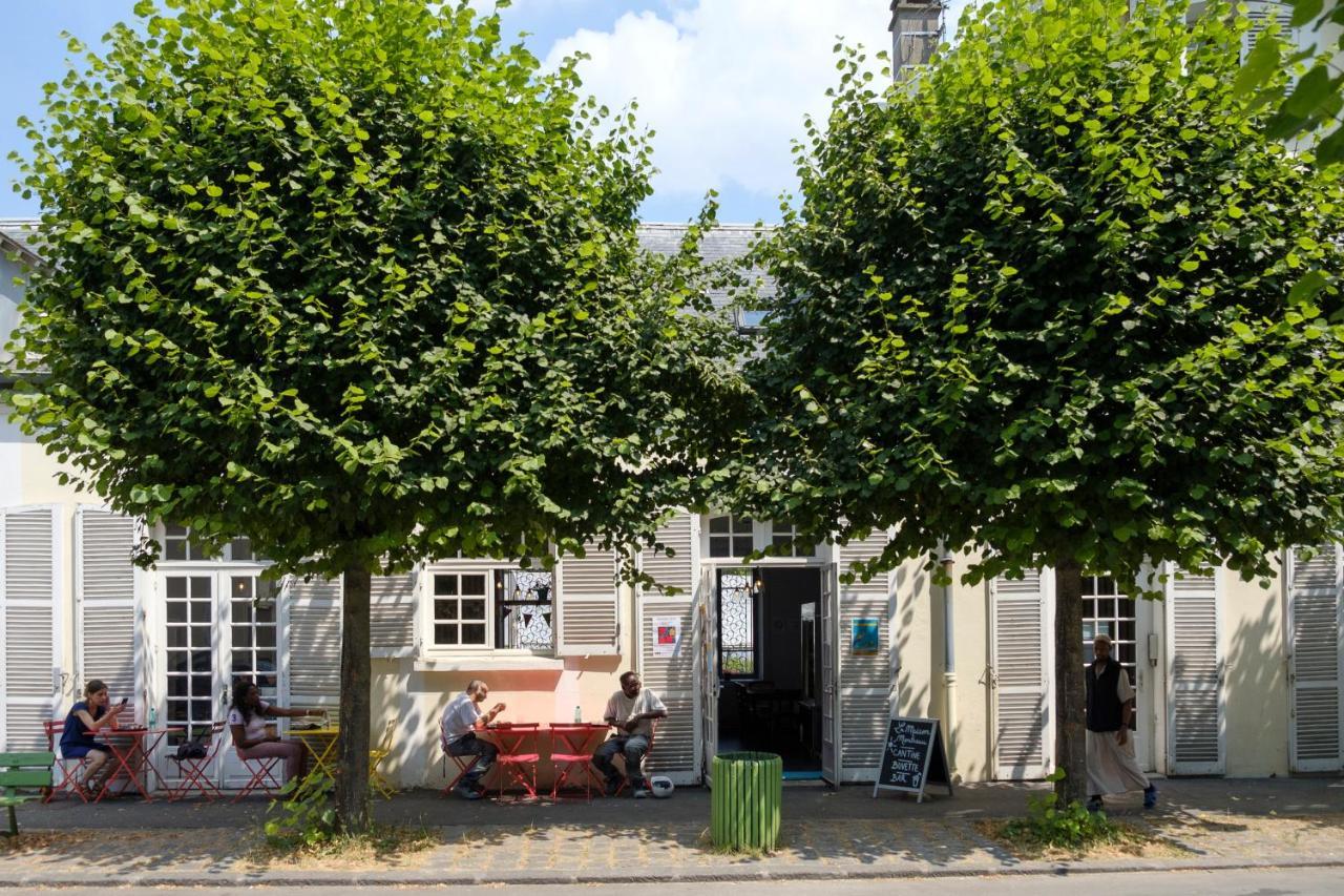 Auberge La Maison Montreau Montreuil  Buitenkant foto